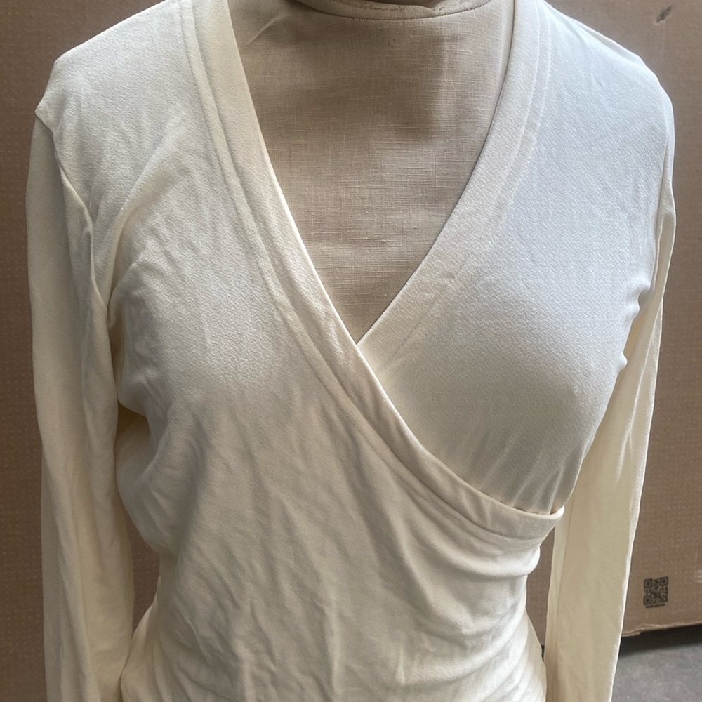 LEW MAGRAM Vintage Blouse 1990s Stretch Cream Wrap Top Size Small Long Sleeve
